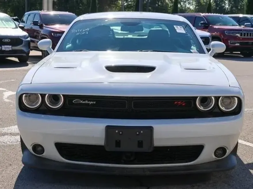 2023 Dodge Challenger R/T Scat Pack photo 1