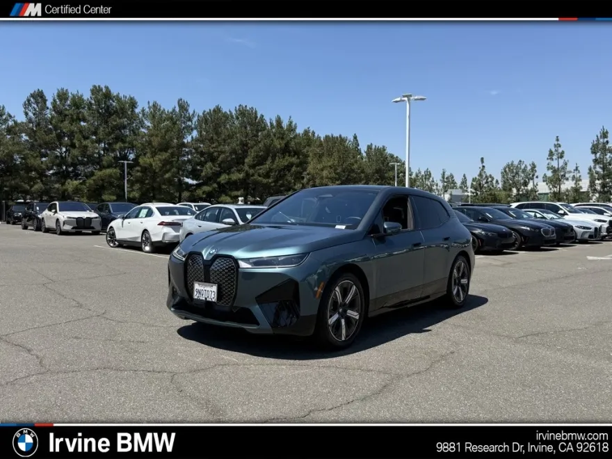 2025 Bmw iX photo 1
