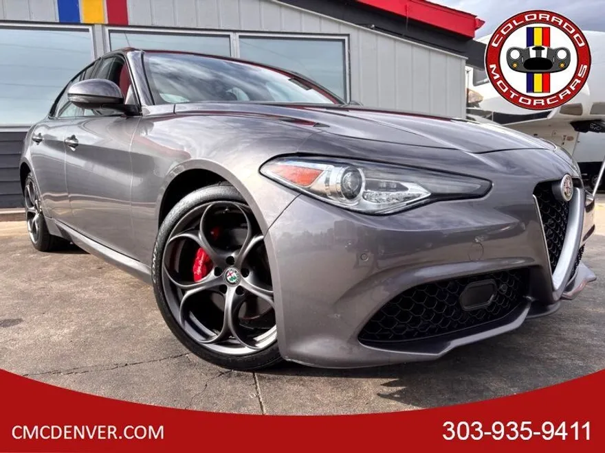 2018 Alfa Romeo Giulia Ti Sport photo 1