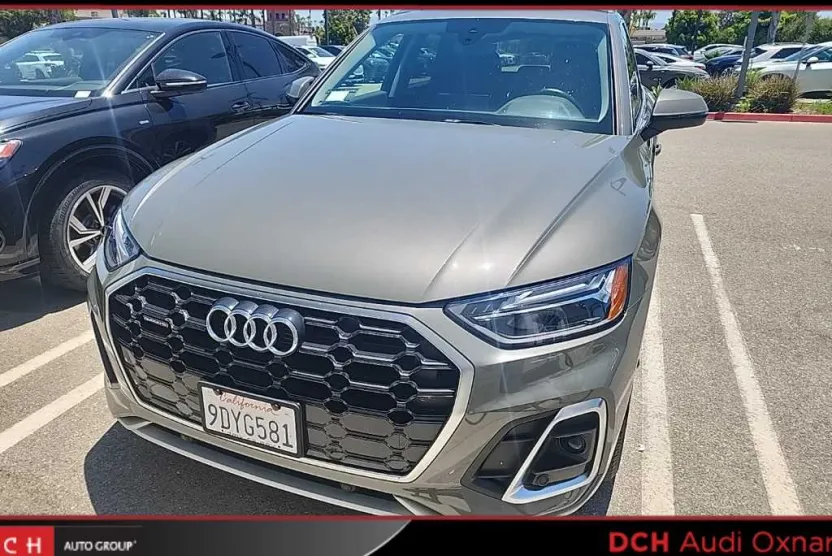2023 Audi Q5 S line Premium photo 1