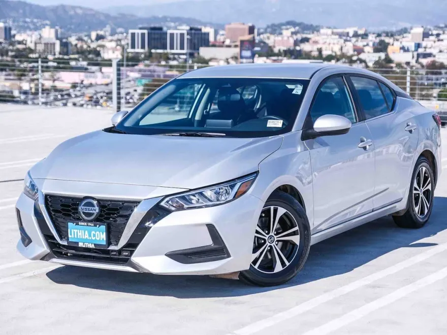 2023 Nissan Sentra SV photo 1