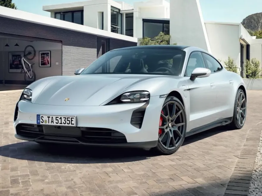 2022 Porsche Taycan GTS photo 1