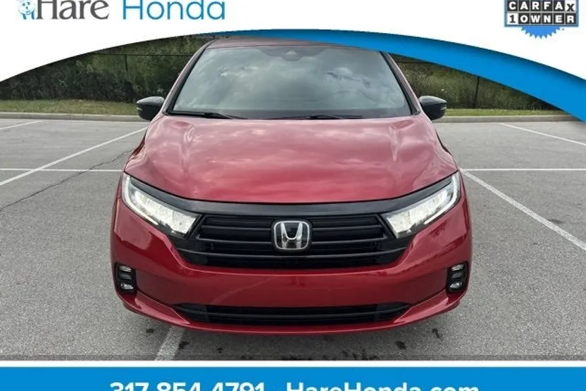 2023 Honda Odyssey Sport photo 1