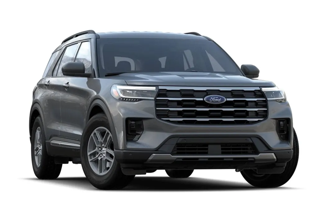 2025 Ford Explorer photo 1