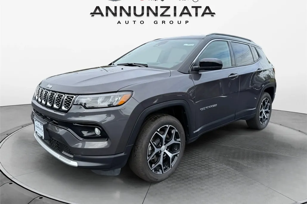 2024 Jeep Compass Limited photo 1