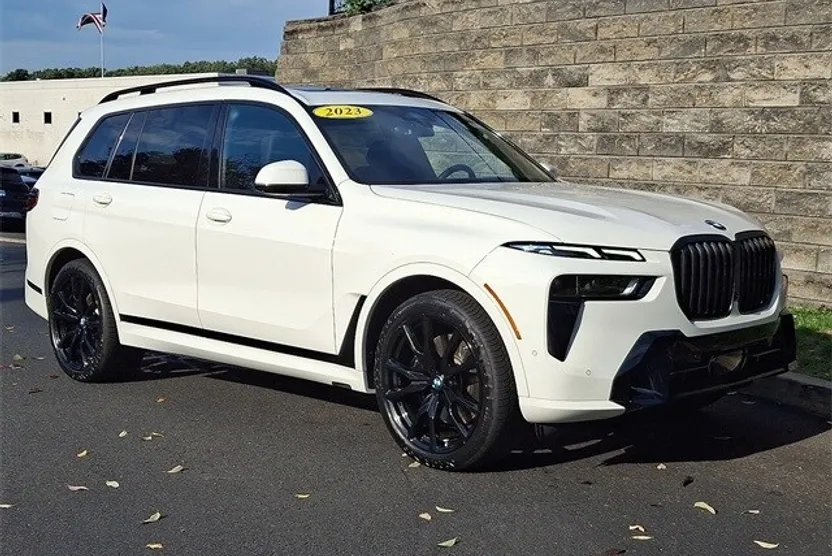 2023 Bmw X7 xDrive40i photo 1