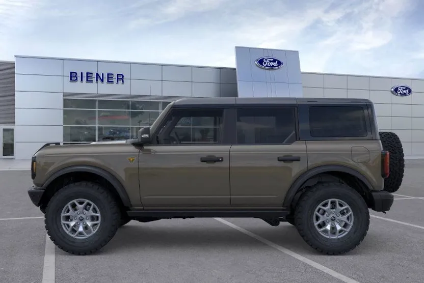 2025 Ford Bronco Badlands photo 1