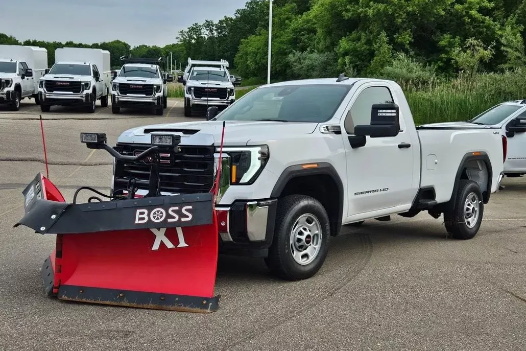 2025 Gmc Sierra 2500 HD Pro photo 1