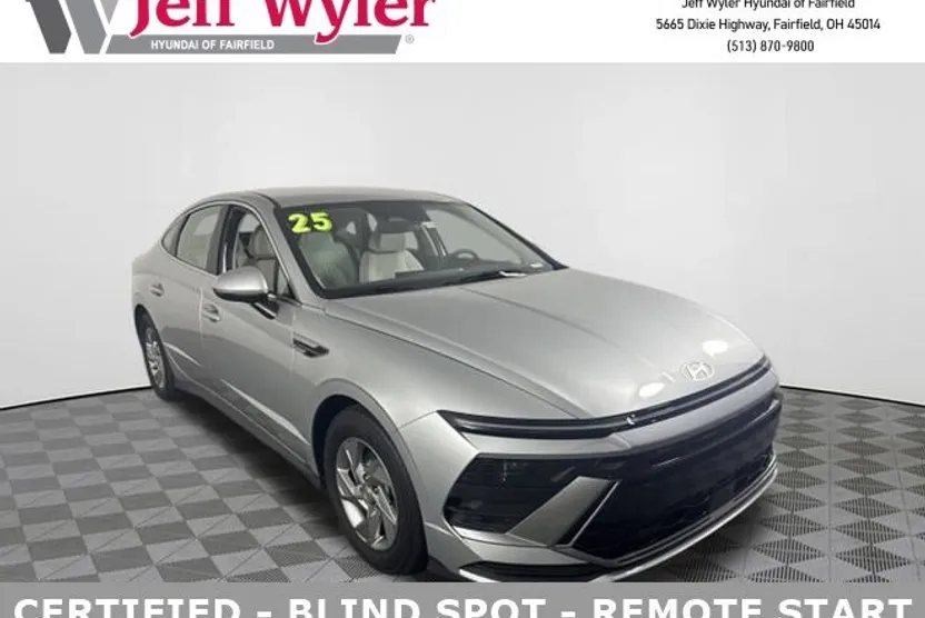 2025 Hyundai Sonata SE photo 1