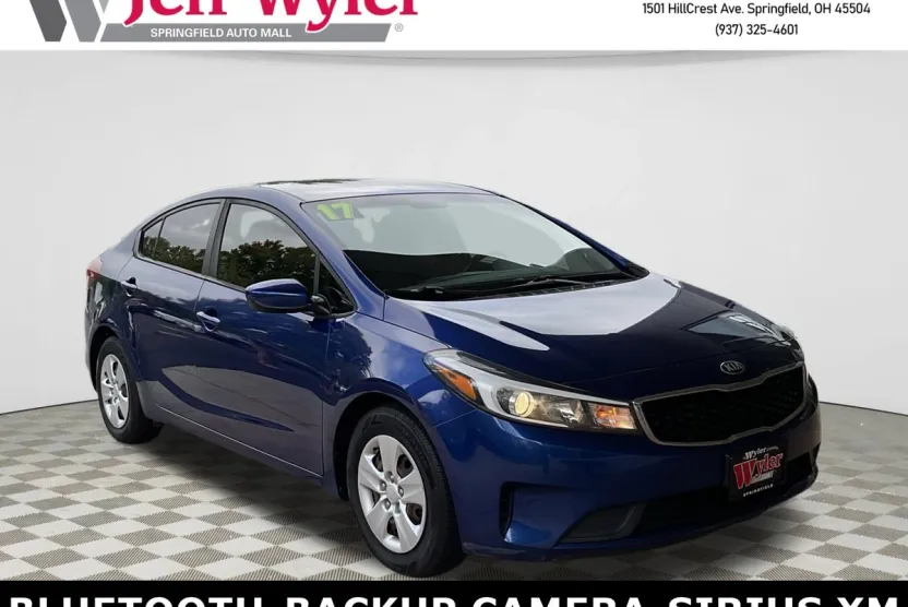 2017 Kia Forte LX Base photo 1