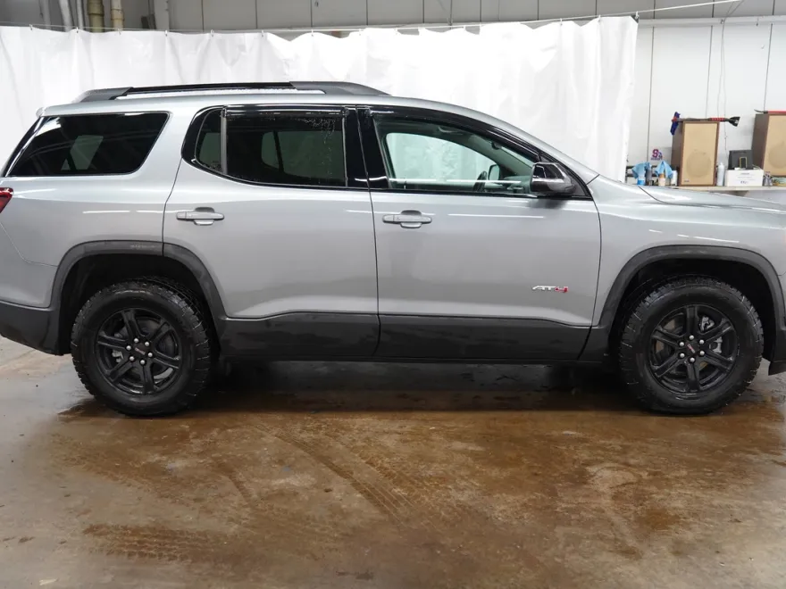 2023 Gmc Acadia AT4 photo 1