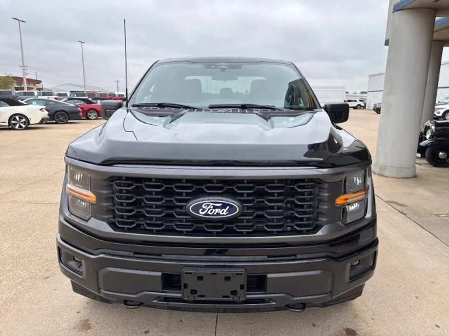 2025 Ford F-150 STX photo 1