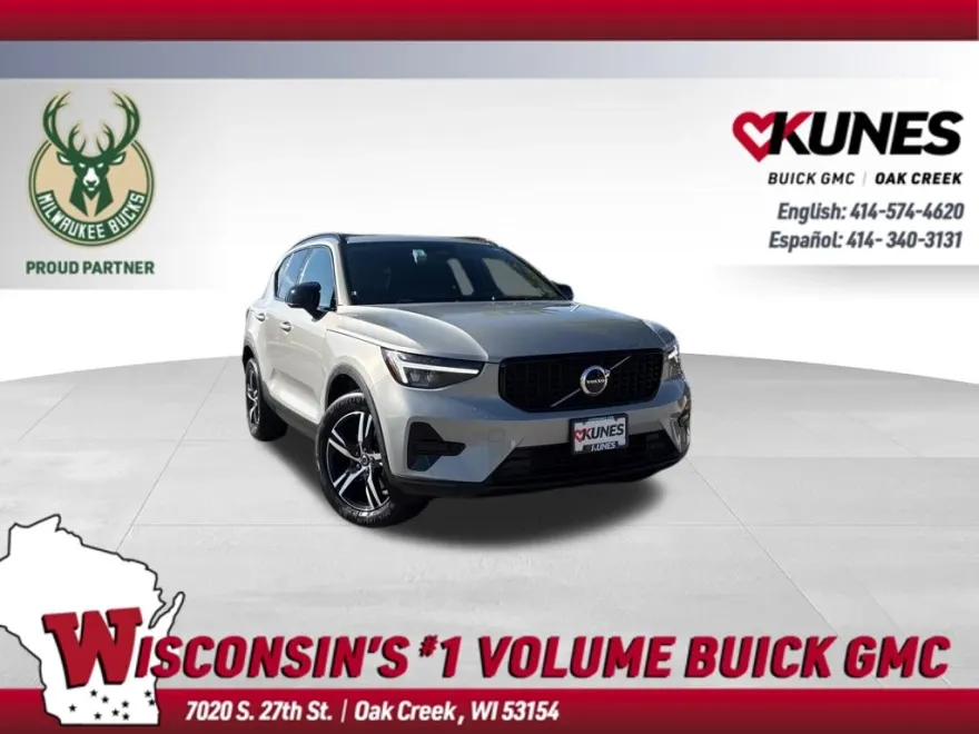 2024 Volvo XC40 Core photo 1