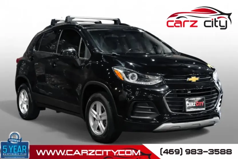 2022 Chevrolet Trax LT photo 1