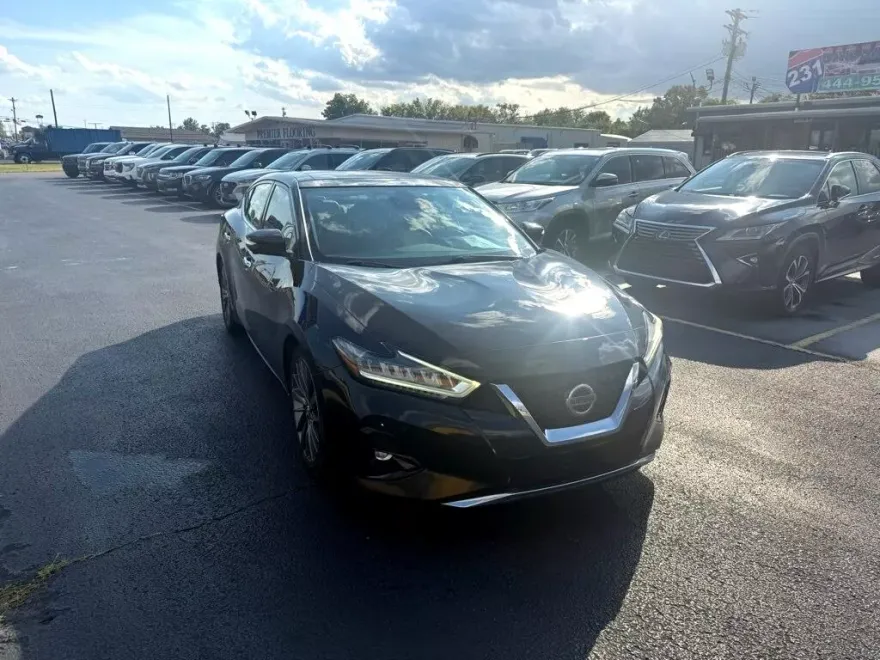 2019 Nissan Maxima Platinum photo 1