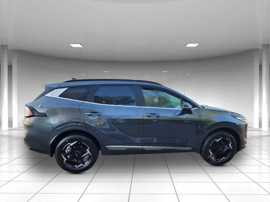 2026 Kia Sportage Hybrid EX photo 1