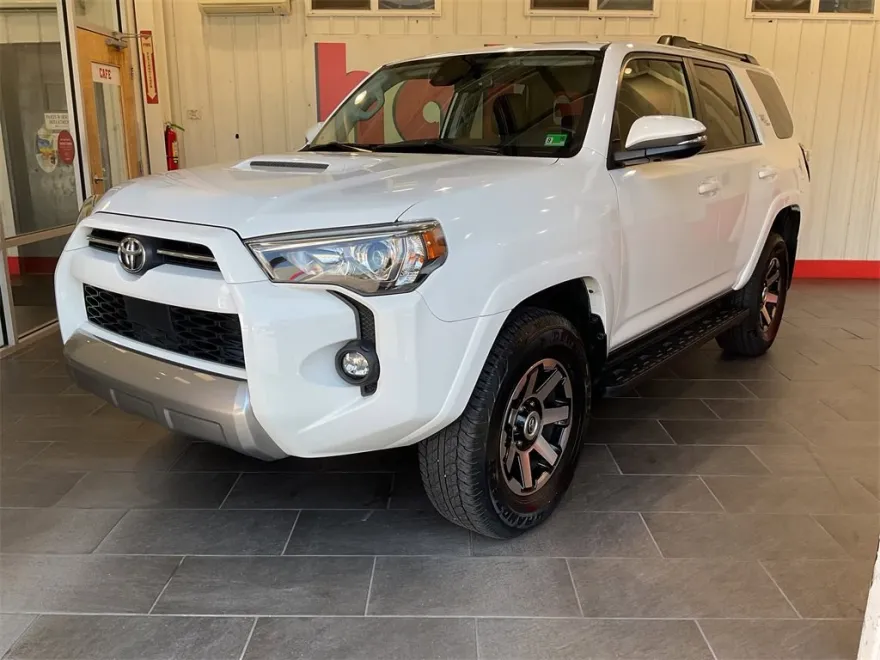 2024 Toyota 4Runner TRD Premium 4WD photo 1