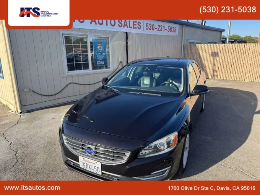 2015 Volvo S60 T5 Platinum photo 1