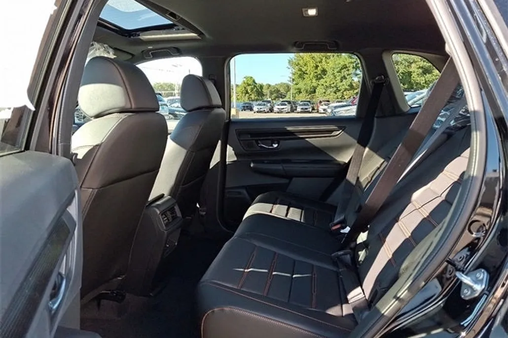 2026 Honda CR-V Hybrid Sport-L photo 1