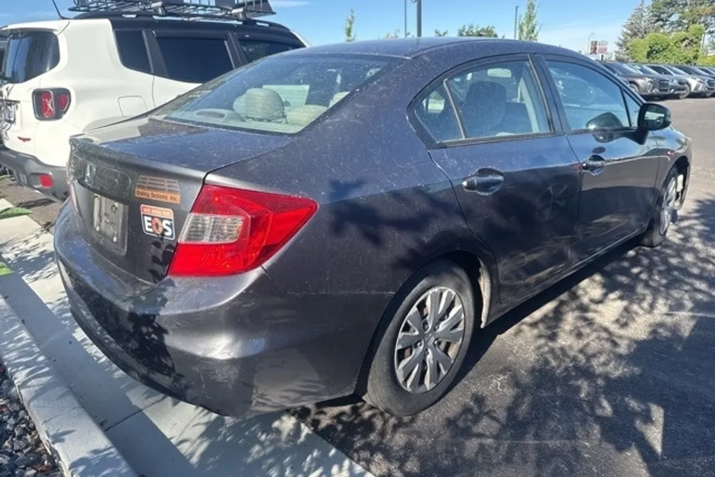 2012 Honda Civic LX photo 1