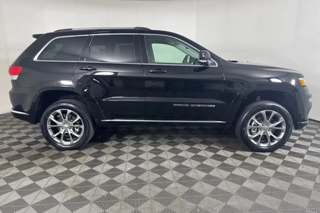 2020 Jeep Grand Cherokee Summit photo 1