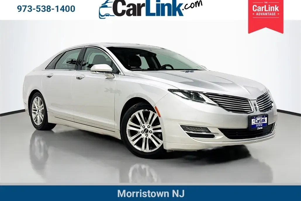 2016 Lincoln MKZ Base photo 1