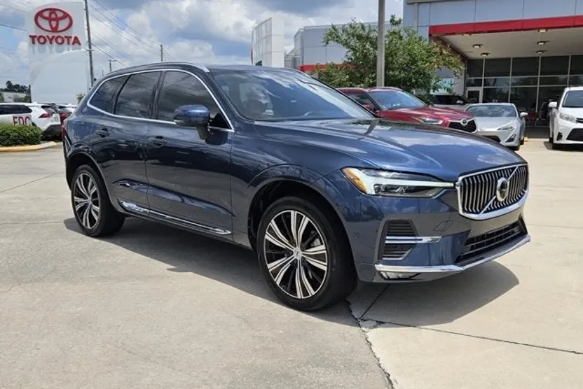 2022 Volvo XC60 Inscription photo 1