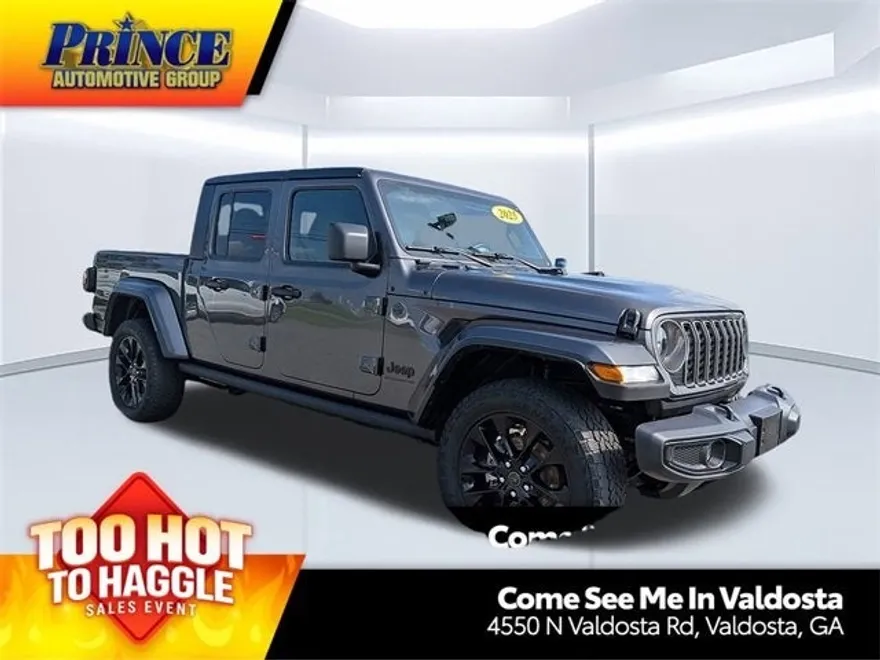 2025 Jeep Gladiator Sport photo 1