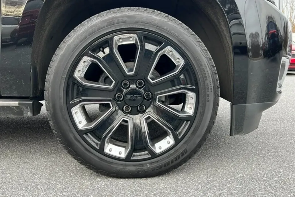 2019 Gmc Yukon Denali photo 1