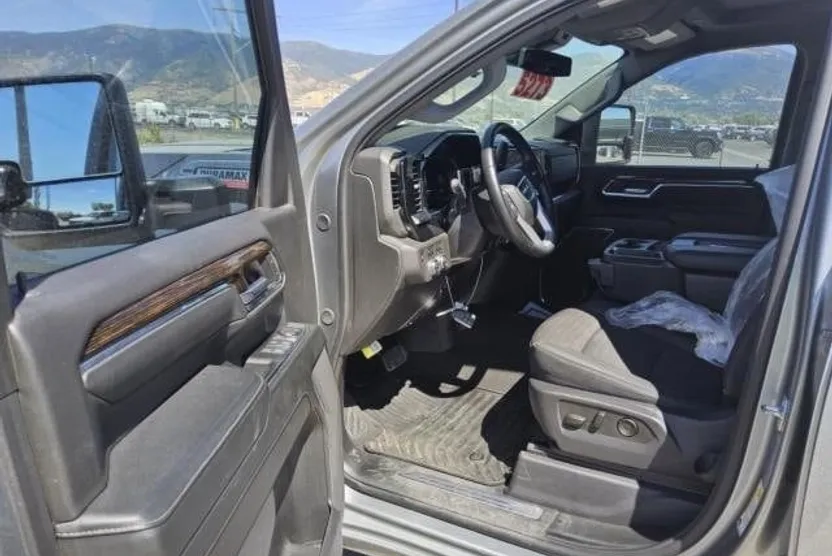 2024 Gmc Sierra 2500 HD SLE photo 1