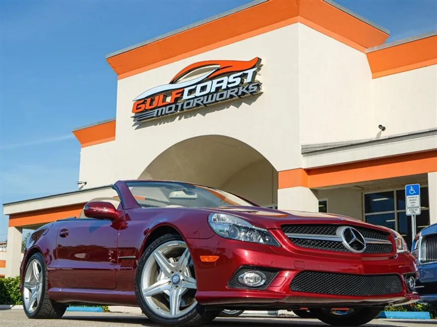 2011 Mercedes Benz SL 550 photo 1