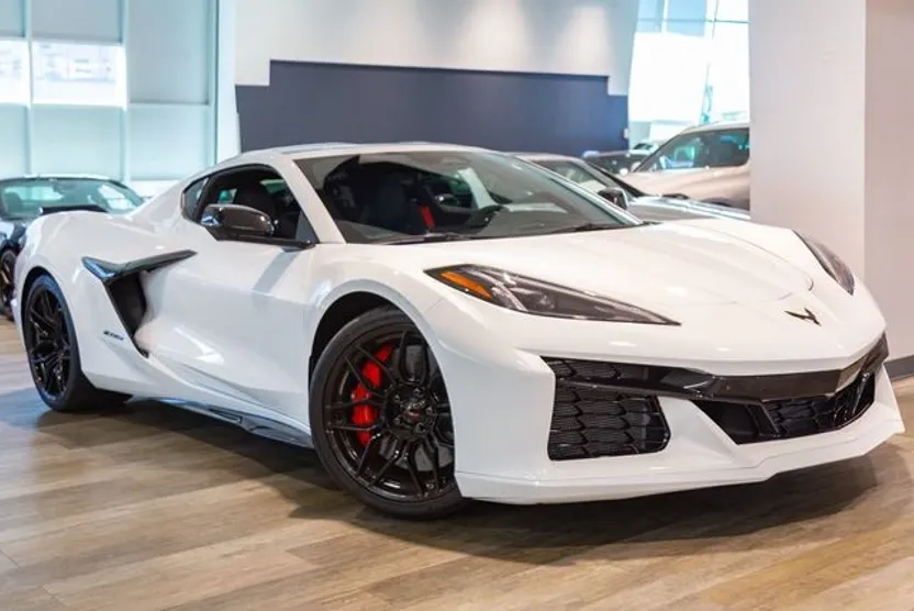 2024 Chevrolet Corvette Z06 3LZ photo 1