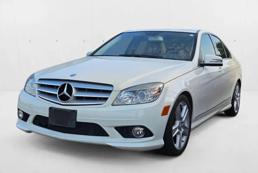 2010 Mercedes Benz C 300 Sport photo 1