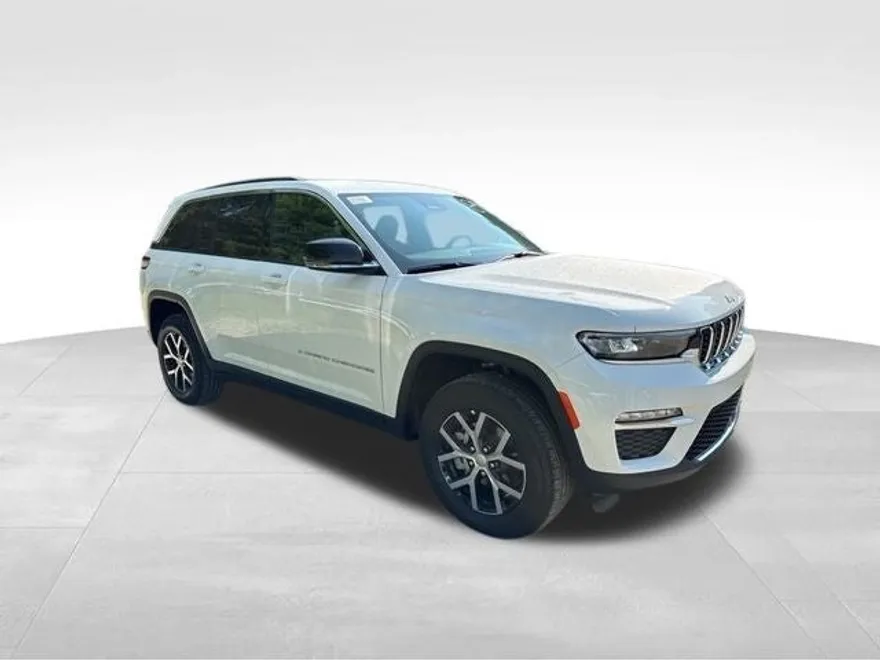 2025 Jeep Grand Cherokee Limited photo 1