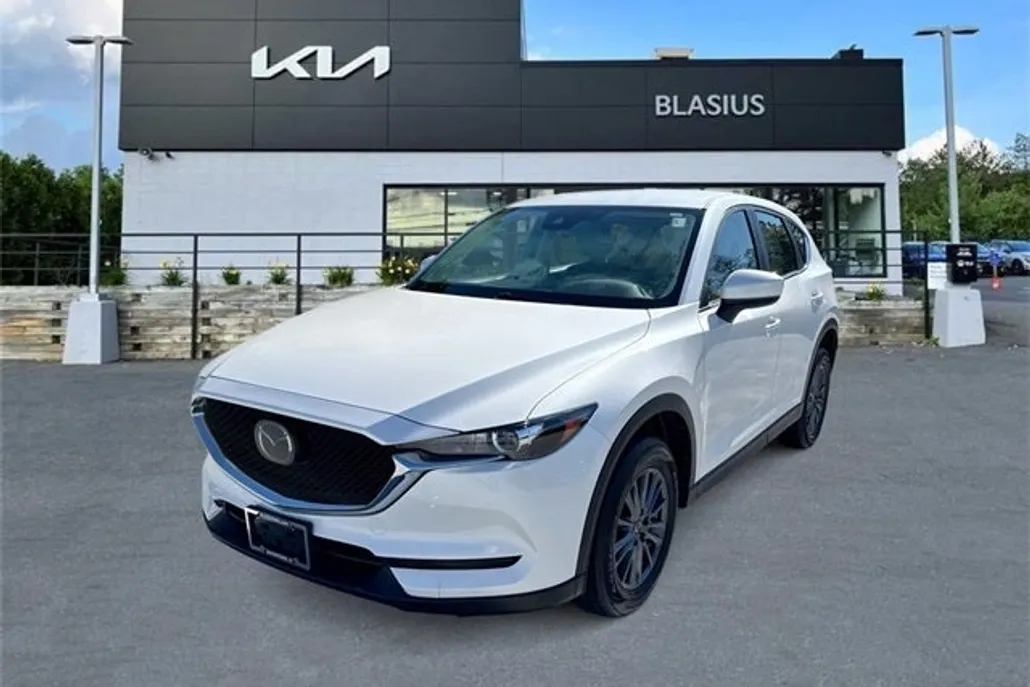 2021 Mazda CX-5 Sport photo 1
