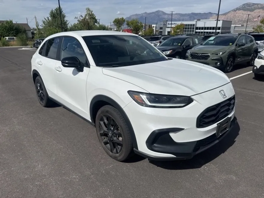 2024 Honda HR-V Sport photo 1