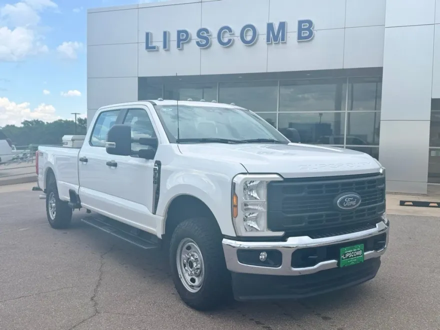 2024 Ford F-350 XL photo 1