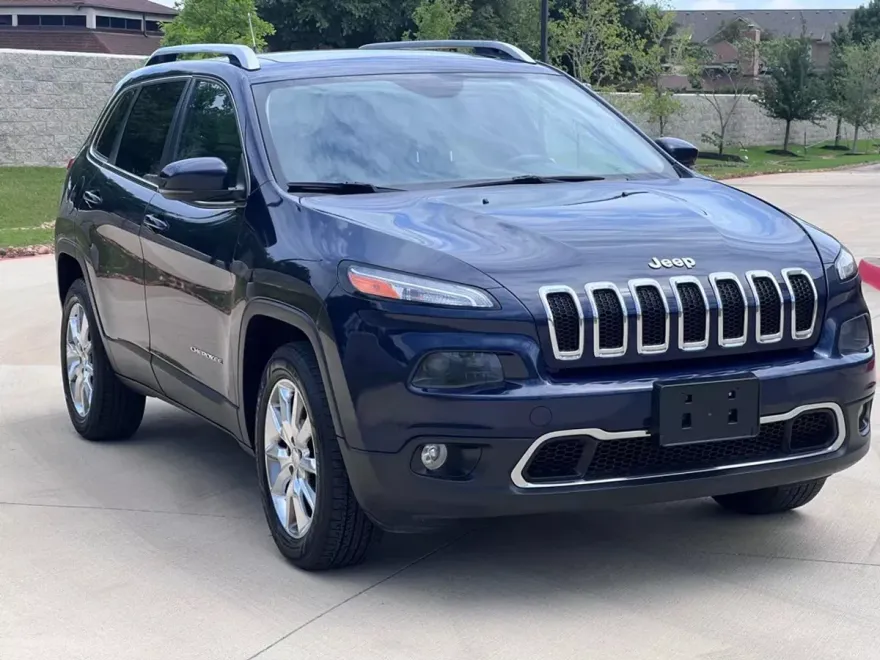 2014 Jeep Cherokee Limited Sport photo 1