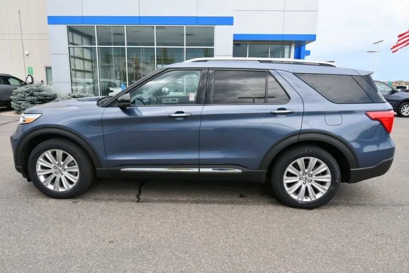 2021 Ford Explorer Limited photo 1