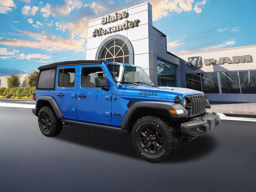 2022 Jeep Wrangler Unlimited Willys photo 1