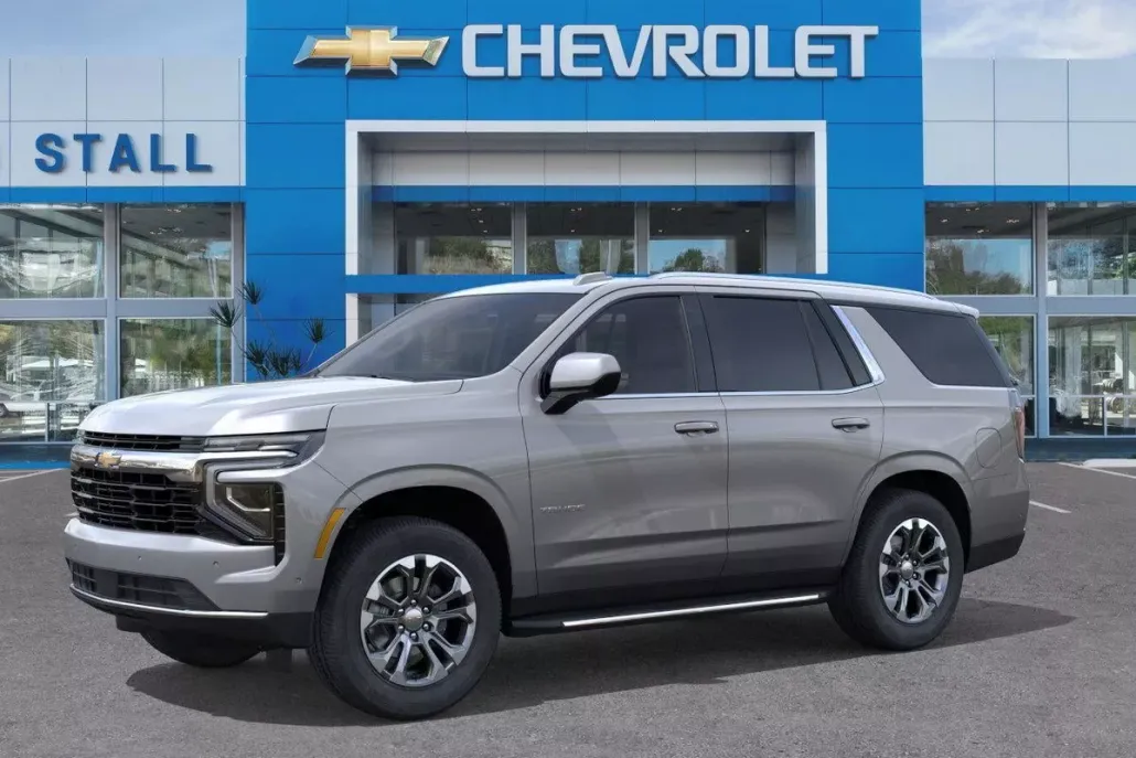 2025 Chevrolet Tahoe LS photo 1