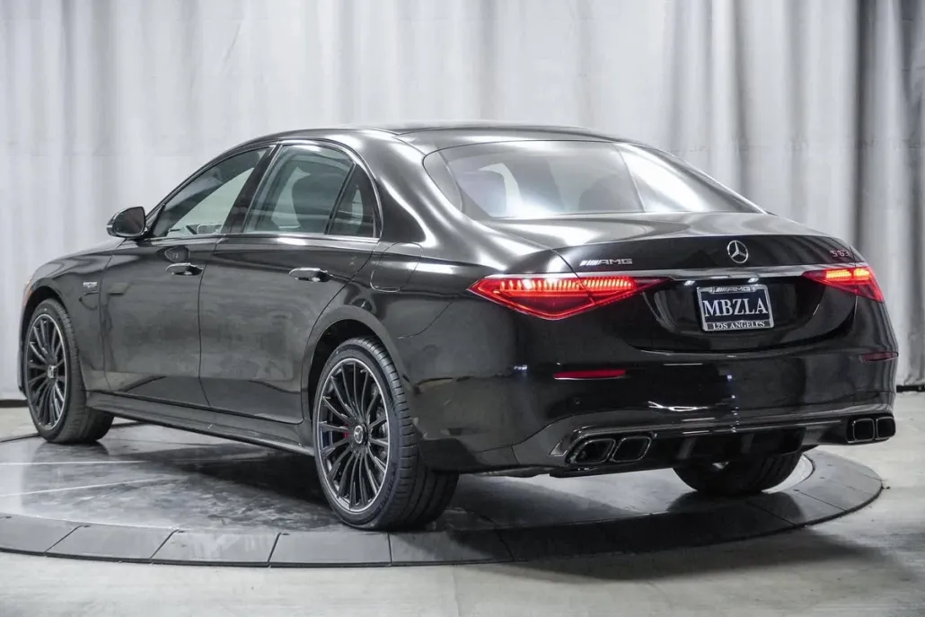 2025 Mercedes Benz S 450 63 e 4MATIC photo 1