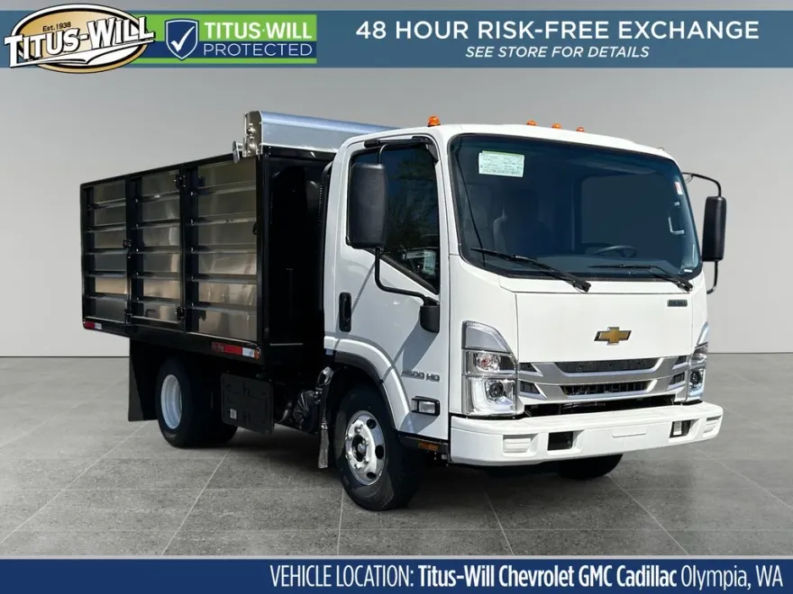 2024 Chevrolet Silverado 4500HD Base photo 1