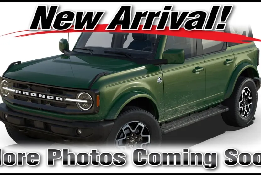 2025 Ford Bronco Outer Banks photo 1