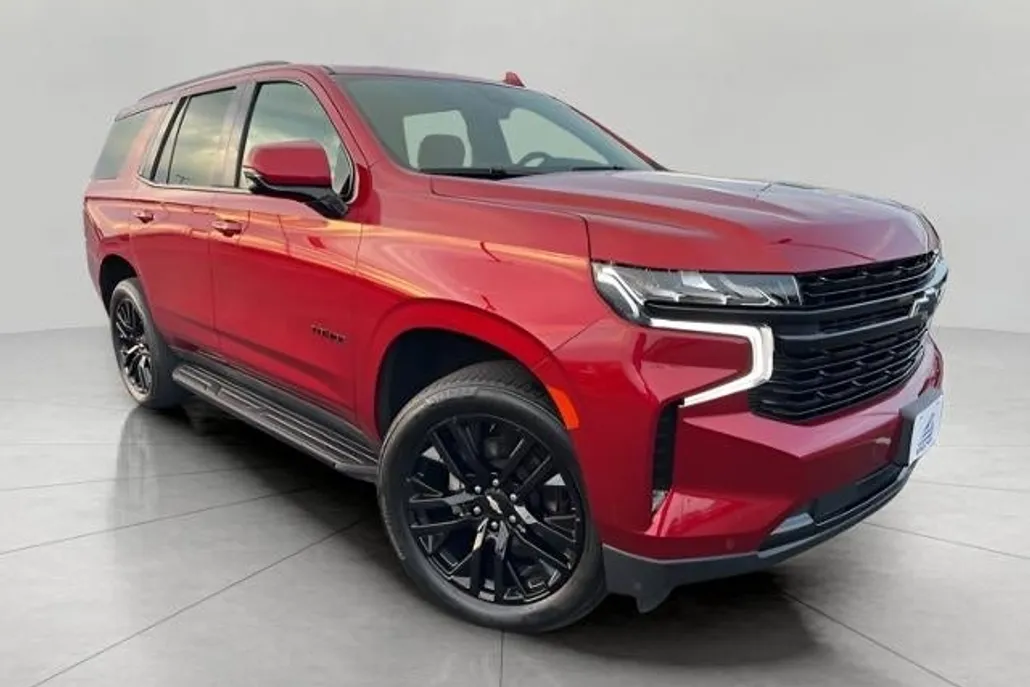 2023 Chevrolet Tahoe RST photo 1