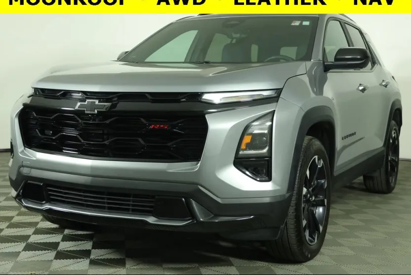 2025 Chevrolet Equinox RS photo 1
