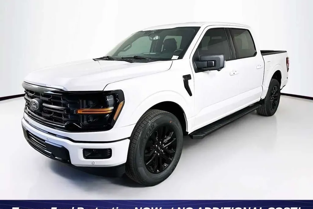 2025 Ford F-150 XLT photo 1