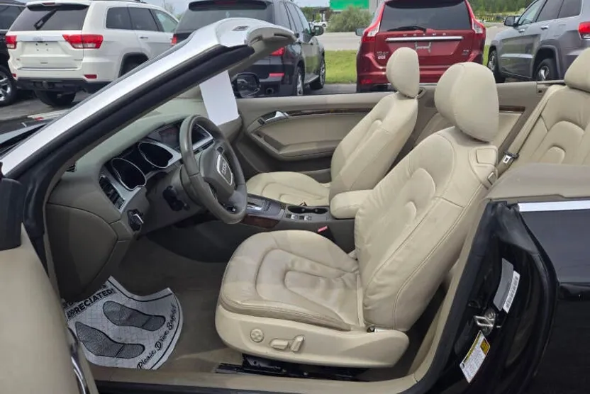 2011 Audi A5 2.0T Quattro Premium photo 1