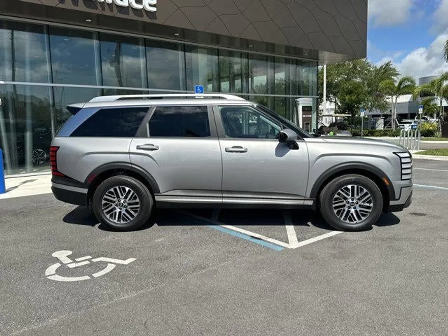 2026 Hyundai Palisade SEL photo 1