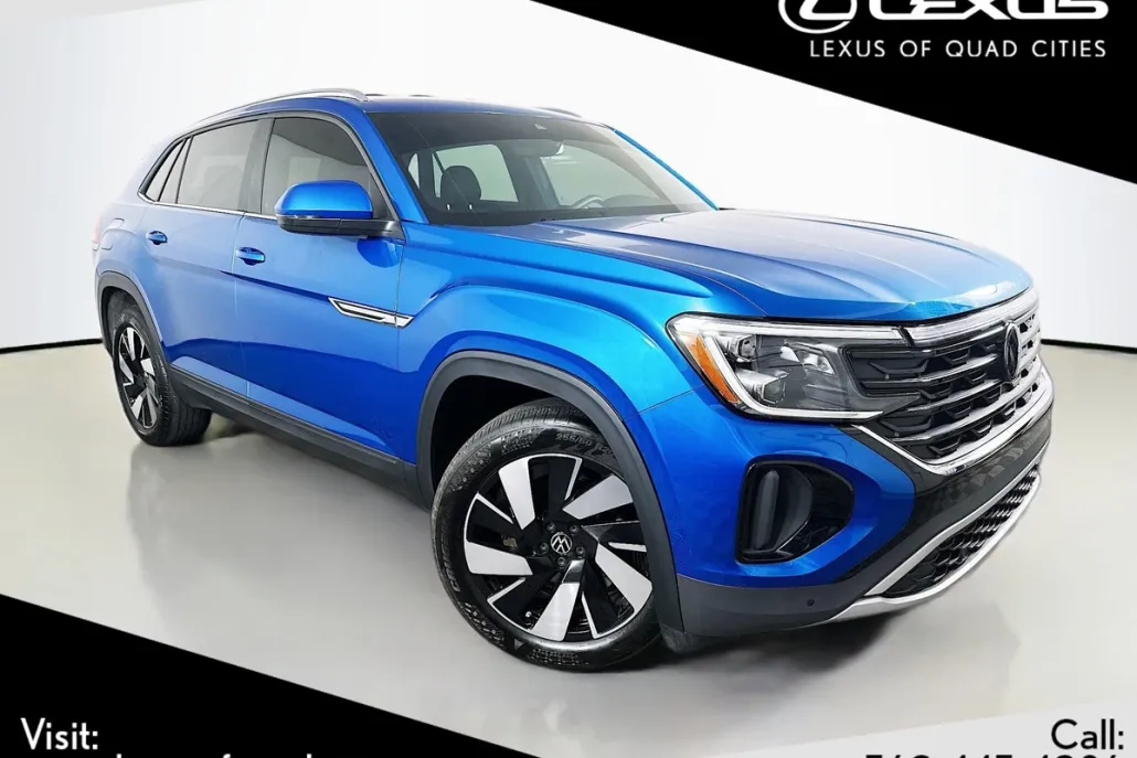 2024 Volkswagen Atlas Cross Sport SE Technology photo 1